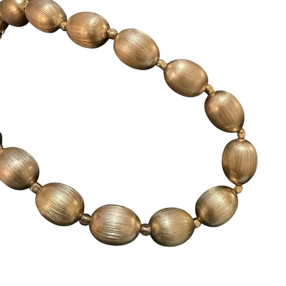 Vintage Alfred Philippe Crown Trifari Gold Beaded Necklace EUC - Picture 2 of 7